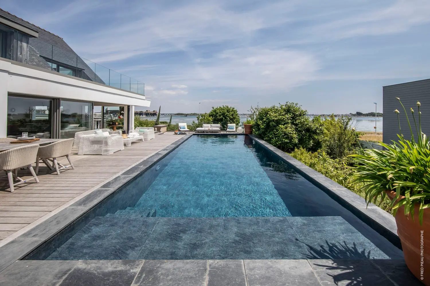 Photo piscine vue mer